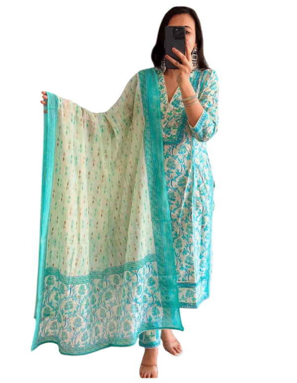 Floral Essence ? Women's Embroidered Cotton Dress with Printed Detailing (M)